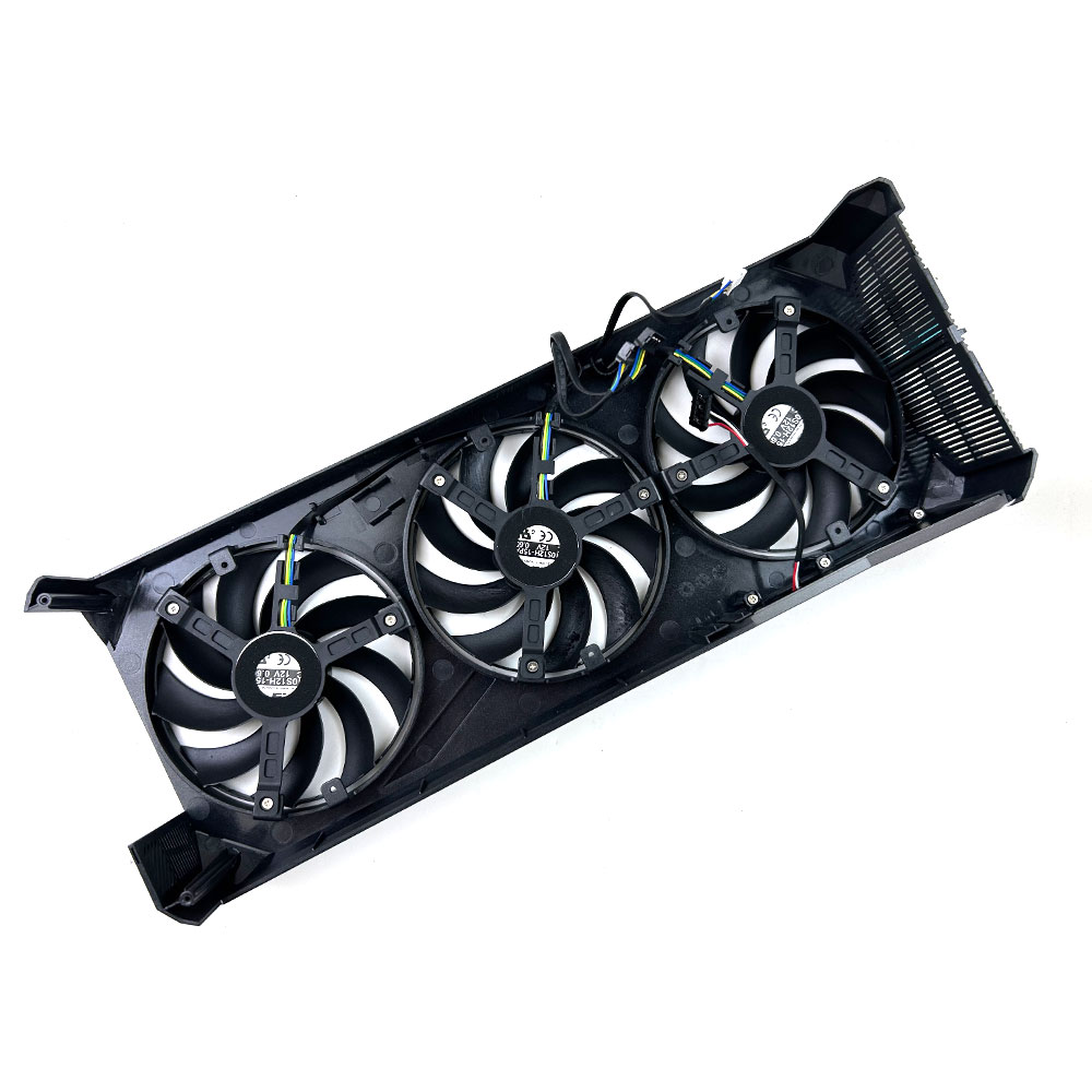 مروحة تبريد وملحقات بطاقة الرس - مراجعة Rtx 5090 32Gb وسعره
