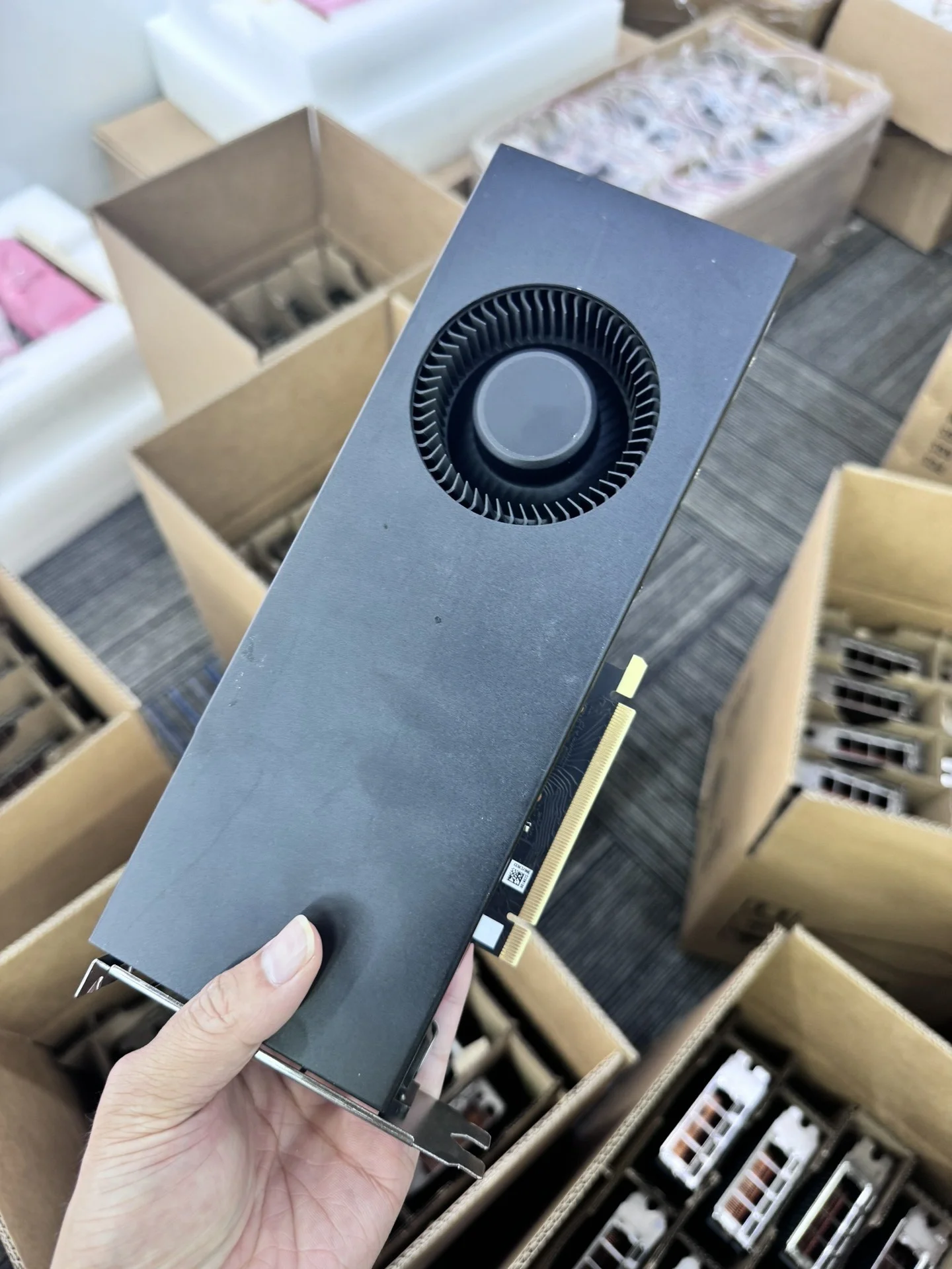 عرض ساخن: بطاقة رسومات RTX 309 - مراجعة Graphics Card 24Gb Gddr6X وسعره